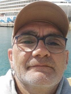 Manu's profile, a single 53-year-old a man in Dreux