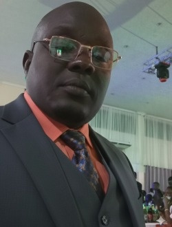 Audi's profile, a single 52-year-old a man in Abomey-Calavi