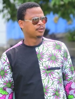 Theophane's profile, a single 40-year-old a man in Abé