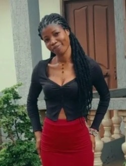 Regina's profile, a single 28-year-old a woman in Lomé