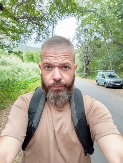 profile picture 0