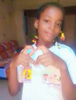 Salmata's profile, a single 22-year-old a woman in Ouagadougou