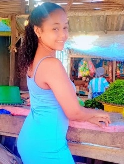 Irène's profile, a single 22-year-old a woman in Ambanja