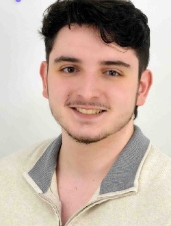 Nathan's profile, a single 20-year-old a man in Tours