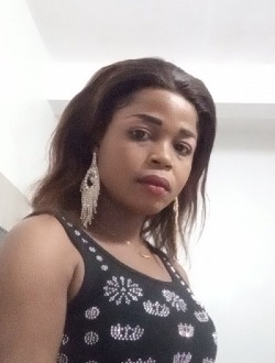 Larissa's profile, a single 34-year-old a woman in Yamoussoukro