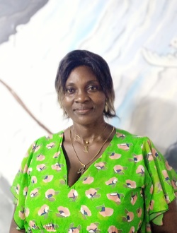 Hortense's profile, a single 47-year-old a woman in Abanga