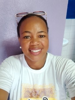 Rosine's profile, a single 40-year-old a woman in Antsiranana
