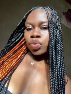 Stéphanie's profile, a single 23-year-old a woman in Yaoundé