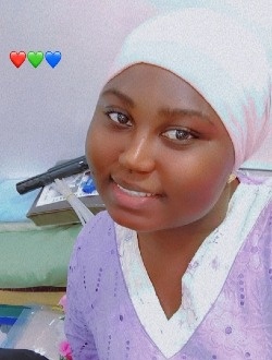 Antoinette's profile, a single 23-year-old a woman in Abattoirs