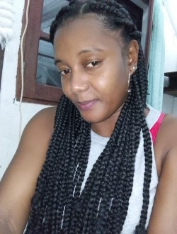Justina's profile, a single 32-year-old a woman in Sambava
