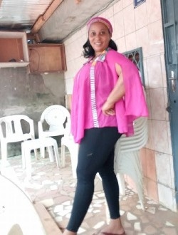 Elvire's profile, a single 50-year-old a woman in Abang