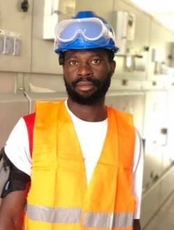 Jean's profile, a single 26-year-old a man in Yaoundé
