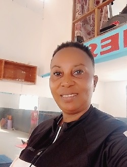 Thérèse Elvire's profile, a single 49-year-old a woman in Douala