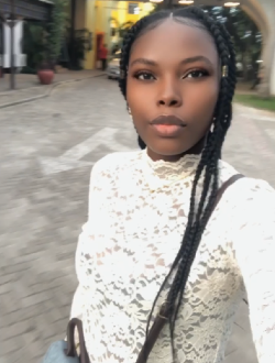 Sarah's profile, a single 29-year-old a woman in Kinshasa