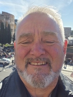 Denis's profile, a single 62-year-old a man in Gatineau