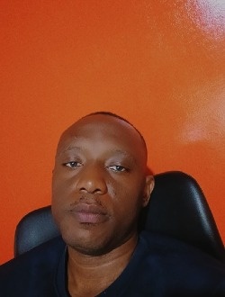 Kevin's profile, a single 30-year-old a man in Yaoundé