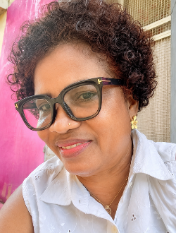 Tina's profile, a single 51-year-old a woman in Mahajanga