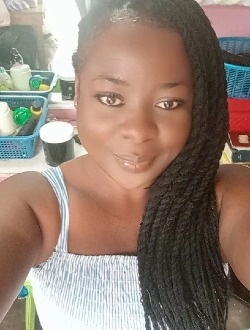 Fernande's profile, a single 38-year-old a woman in Abé