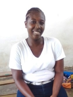 Annele's profile, a single 33-year-old a woman in Douala