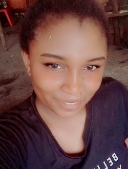 Diarra's profile, a single 22-year-old a woman in Banbara-Sintienkoura