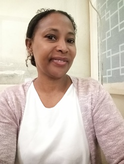 Safinah's profile, a single 45-year-old a woman in Alakamisy