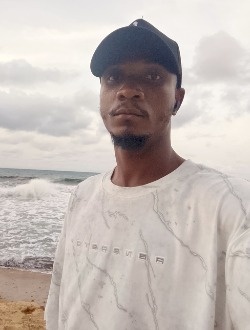 Elvis's profile, a single 27-year-old a man in Abi