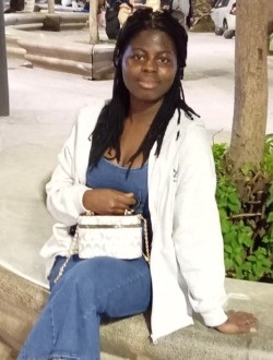 Esther's profile, a single 20-year-old a woman in Marrakech