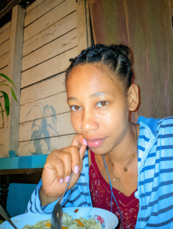 Benedicte's profile, a single 28-year-old a woman in Iharan?a