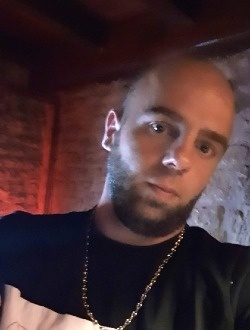 Charly's profile, a single 36-year-old a man in Gourdon