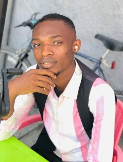 Franck's profile, a single 26-year-old a man in Kinshasa