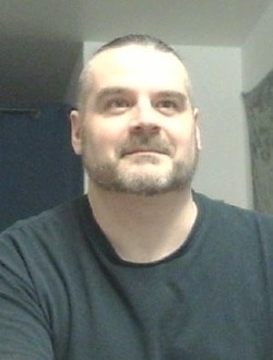 Françis's profile, a single 46-year-old a man in Terrebonne