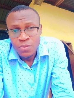 Zinic's profile, a single 34-year-old a man in Yaoundé