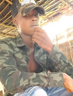 Sylvestre's profile, a single 27-year-old a man in Abengourou