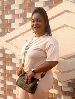Louisette's profile, a single 34-year-old a woman in Yaoundé