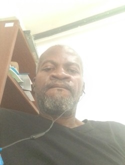 Herve's profile, a single 47-year-old a man in Yaoundé