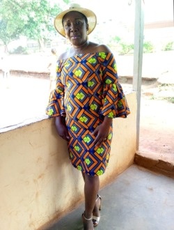Dorothée's profile, a single 46-year-old a woman in Biting