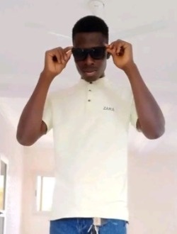 Rahim's profile, a single 35-year-old a man in Ouagadougou