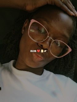 Océane's profile, a single 27-year-old a woman in Cotonou