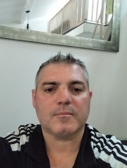 Cedric's profile, a single 46-year-old a man in Elne