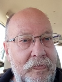 Devon's profile, a single 71-year-old a man in Ames