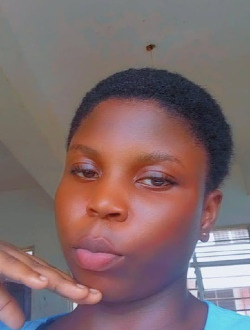 Oliv's profile, a single 34-year-old a woman in Los Angeles