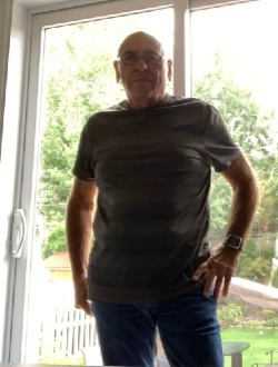 Richard's profile, a single 75-year-old a man in Saint-Jérôme