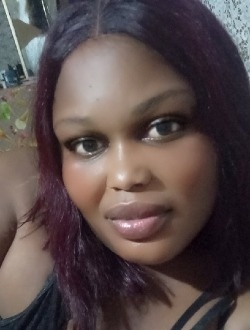 Ruth's profile, a single 39-year-old a woman in Libreville