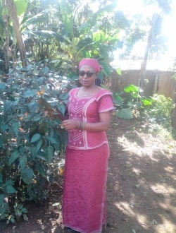 Valerie's profile, a single 57-year-old a woman in Bafoussam