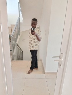 Cardini's profile, a single 27-year-old a man in Cotonou