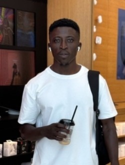 Ahmed's profile, a single 35-year-old a man in Yaoundé