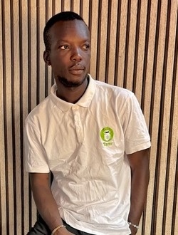 Alain's profile, a single 29-year-old a man in Marcory