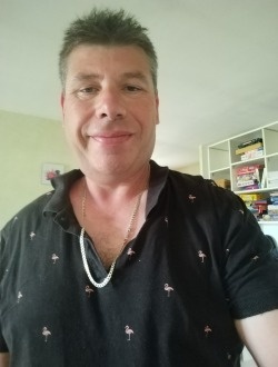 Riri's profile, a single 50-year-old a man in Bourg-en-Bresse
