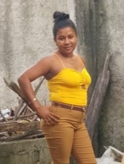 Sabrina's profile, a single 30-year-old a woman in Toamasina