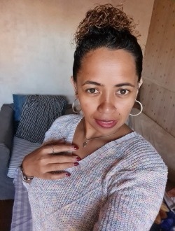 Hermine's profile, a single 38-year-old a woman in Isoraka